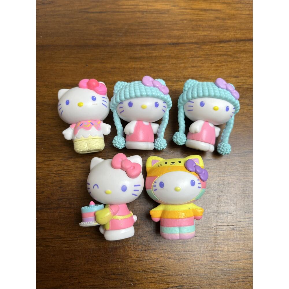 Hello Kitty My Melody Keroppi Figure Lot Assorted Characters Collection Lanyard - Picture 4 of 12
